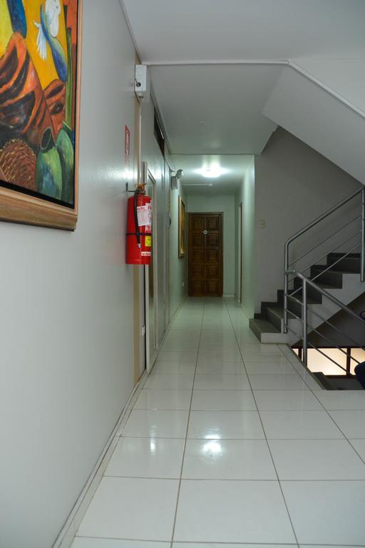 טרוחיו Hotel Jorge Chavez מראה חיצוני תמונה